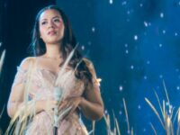 Cekricek.id - Kali ini artis sekaligus penyanyi cantik Raisa dipuji oleh netizen layaknya sosok peri, sesuai dengan wajahdan gaunnya