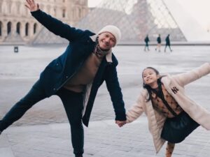 Gading Marten hebohkan jagat maya dengan unggahan sebuah potret wanita cantik di laman Instagram pribadinya, pakah calon ibu tiru Gempi?