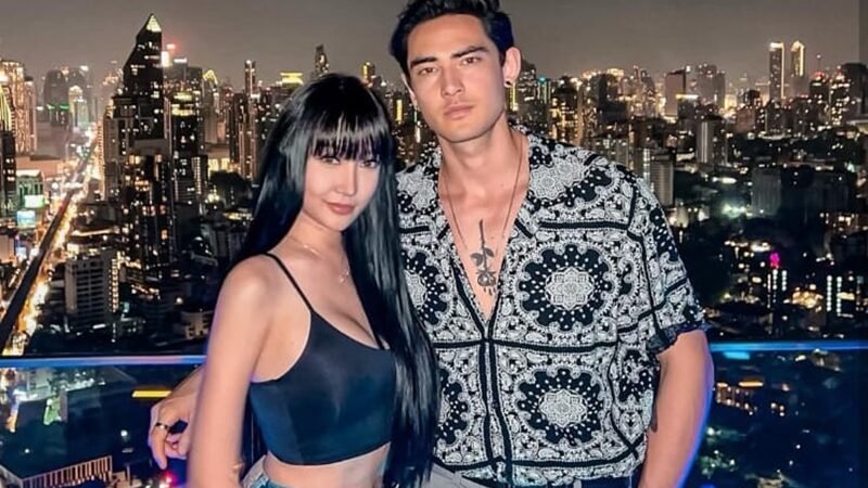 Lucinta Luna mengunggah foto baru dengan pria tampan bertato di tubuhnya, pria tersebut diduga merupakan kekasih baru Lucinta Luna.