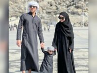 Cekricek.id – Rizky Billar menuliskan kata-kata yang cukup panjang untuk menggambarkan bagaimana kesan dari berbagai pengalaman yang dia dapatkan sepanjang tahun 2022 lalu. Termasuk, masalah rumah tangga yang sempat menggemparkan publik beberapa waktu hingga dirinya menuai banyak hujatan.