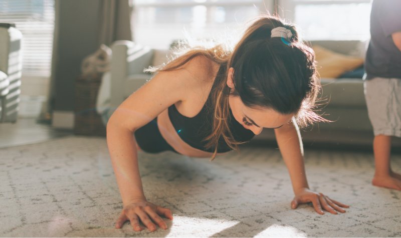 Kebiasaan Merokok Pada Perempuan Bisa Sebabkan Payudara Kendur, Ini Faktanya 2 Lampiran Gambar