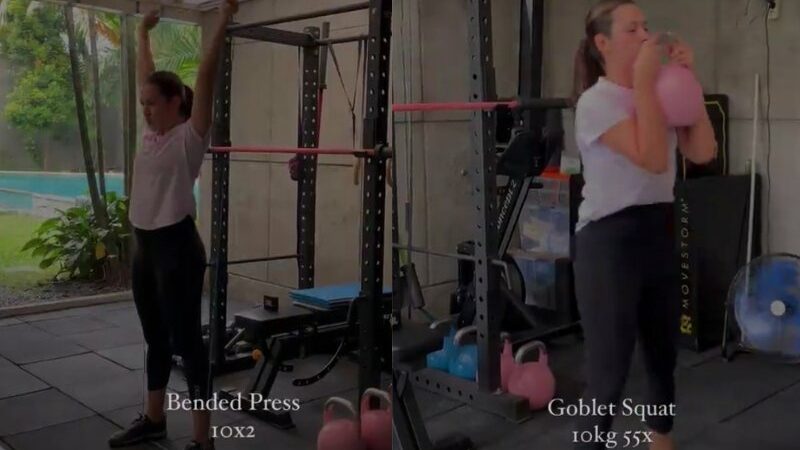 Cekricek.id – Penyanyi Raisa terlihat begitu cantik meski sedang tak memakai make up dan mengenakan gaun gemerlap, seperti pada setiap penampilan panggungnya. Berkat itu juga, dia dipuji oleh banyak orang termasuk penggemarnya dari media online.