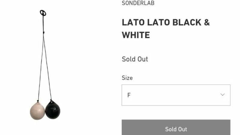 Cekricek.id – Sebagai mainan viral, lato lato telah berhasil memberikan pengalaman menyenangkan untuk anak-anak masa kini. Pasalnya, di era modern ini, permainan tradisional yang masih sering dilakukan anak-anak kelahiran 90-an sudah mulai tergerus zaman.