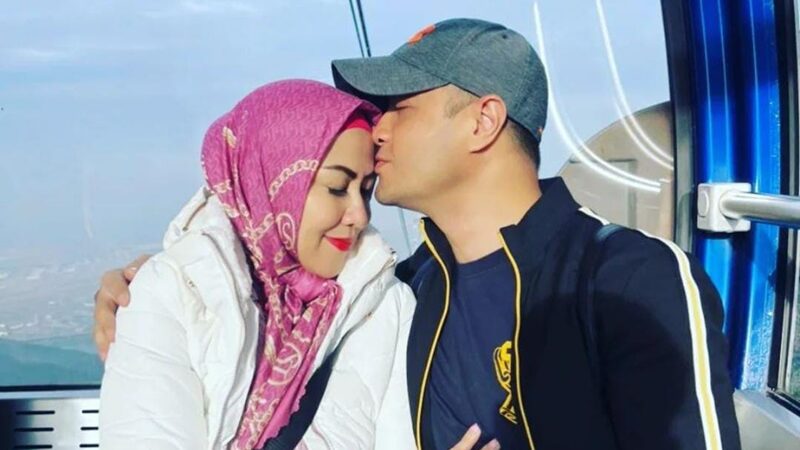 Cekricek.id, Berita Artis dan Berita Seleb - Terungkap! Cincin Kawin Venna Melinda dan Ferry Irawan Ternyata Belum Lunas