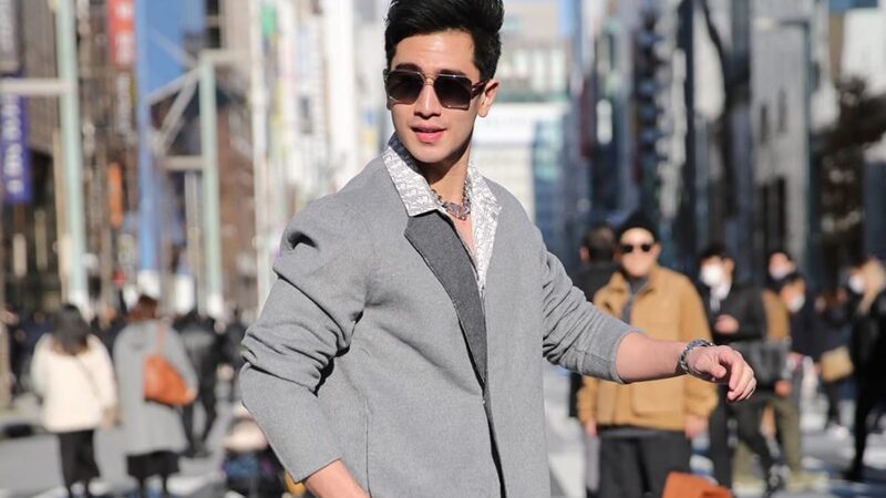 Verrel Bramasta dibanjiri komentar netizen di media sosialnya diminta segera pulang ke Indonesia untuk gebukin balik ayah tiri yang menyiksa ibuny