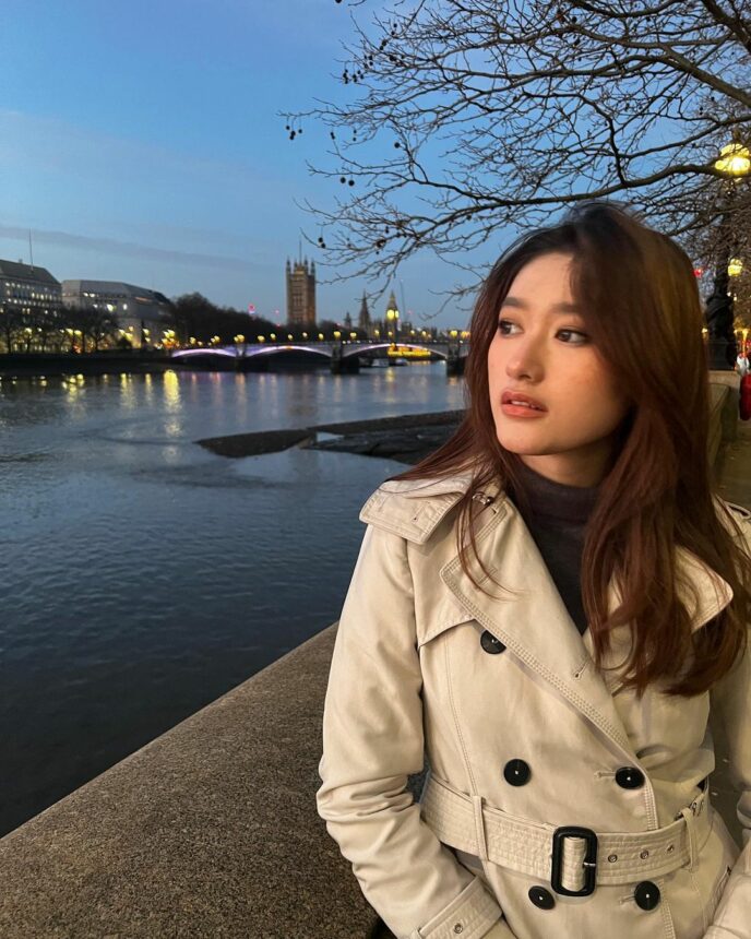 Amanda Caesa Bikin Pangling, Cantiknya Kelewat Batas 6 Lampiran Gambar