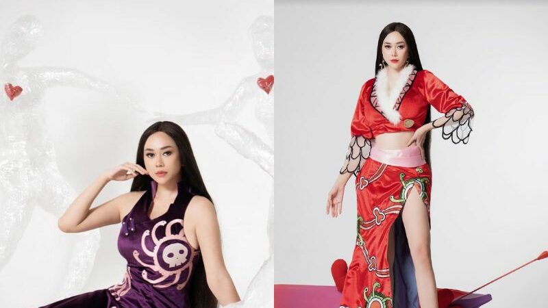 Cekricek.id - Penampilan dari Aura Kasih dengan baju warna berbeda justru menampilkan keseksian yang tampak berbeda, seksian mana?