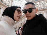 Cekricek.id - Banyak dari netizen meminta Citra Kirana untuk segera pulang ke tanah air. Mengingat dirinya yang dianggap terlalu lama honeymoon