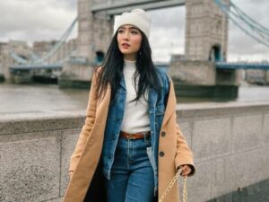 Cekricek.id - Sejumlah potret dari Febby Rastanty dipuji berkaitan dengan ootd-nya yang begitu mantul. Intip sejumlah pose cantiknya