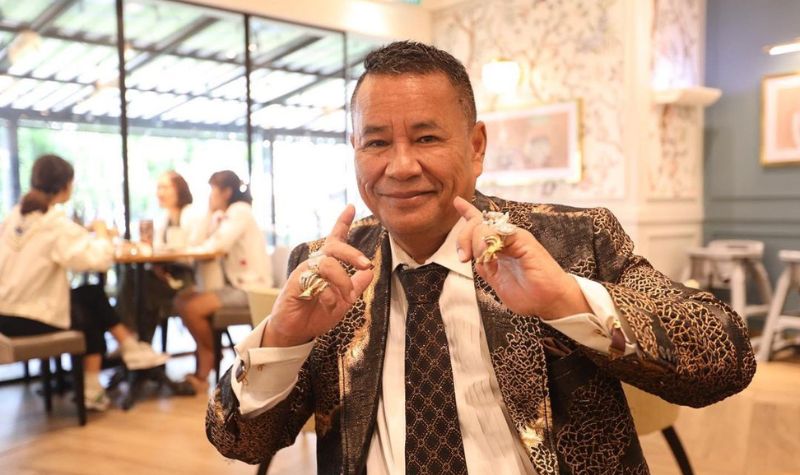 Walau Tajir Melintir Selera Makan Hotman Paris Tetap Sederhana 2 Cekricek.id, Berita Seleb dan Berita Artis - Walau Tajir Melintir Selera Makan Hotman Paris Tetap Sederhana
