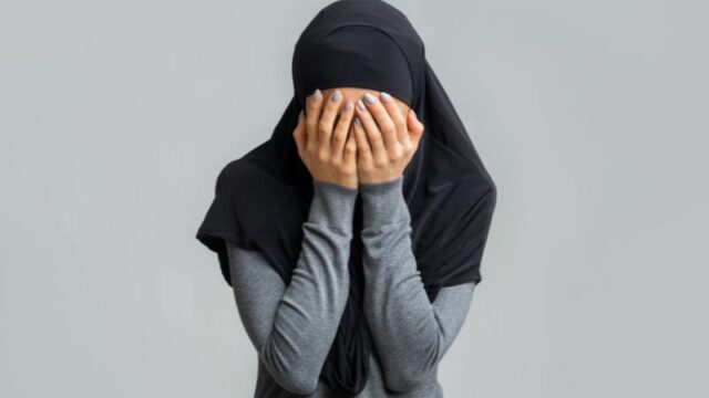 Cekricek.id - Masyarakat yang tidak mengetahui berkaitan dengan Islam sering merasakan gejala Islamophobia, bagaimana mengatasinya?