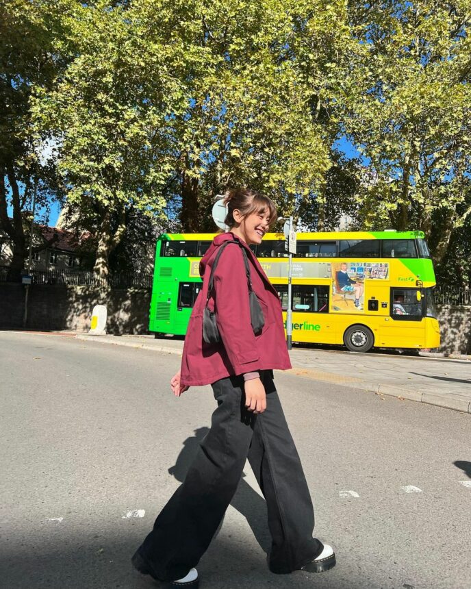 Amanda Caesa Bikin Pangling, Cantiknya Kelewat Batas 8 Lampiran Gambar