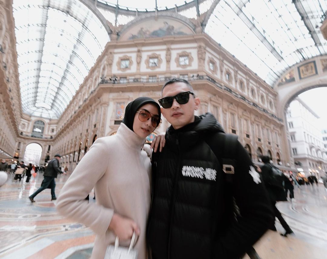 Kelamaan Honeymoon Bareng Suami, Citra Kirana Diminta Segera Pulang 2 Lampiran Gambar