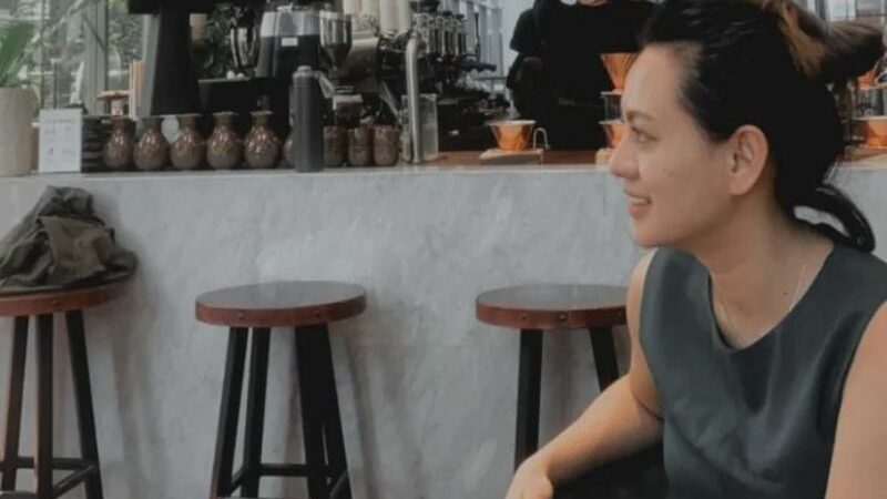 Cekricek.id - Yeyen Lidya merasa sangat berterima kasih kepada sosok kuntilanak. Karena ada hal yang dianggap sangat membantuny