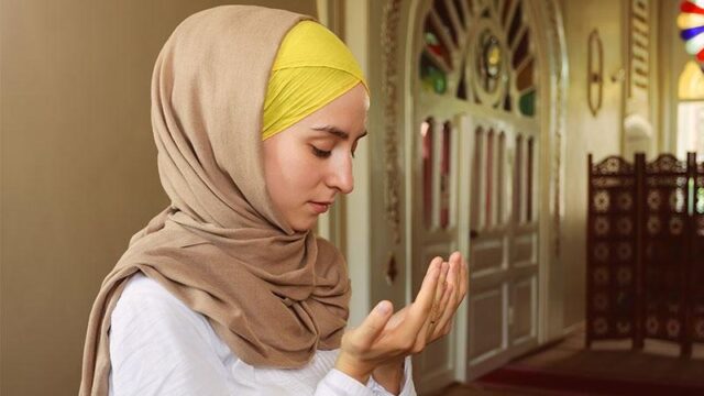 Inilah waktu yang tepat dan juga cepat untuk dikabulaknnya doa seorang muslim oleh Allah SWT menurut ustaz Adi Hidayat, Senin (13/02/2023).