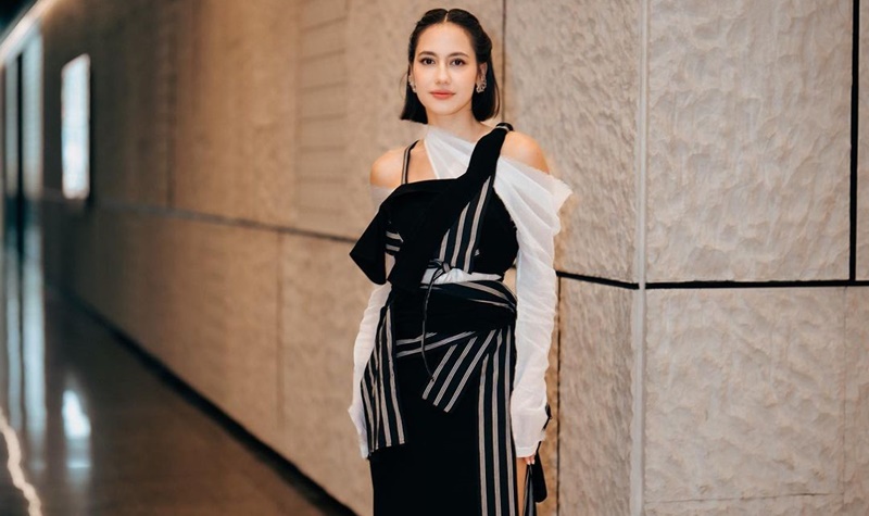 Pesonanya Makin Memukau, Pevita Pearce Cantiknya Semua Pada Melek 2 Lampiran Gambar