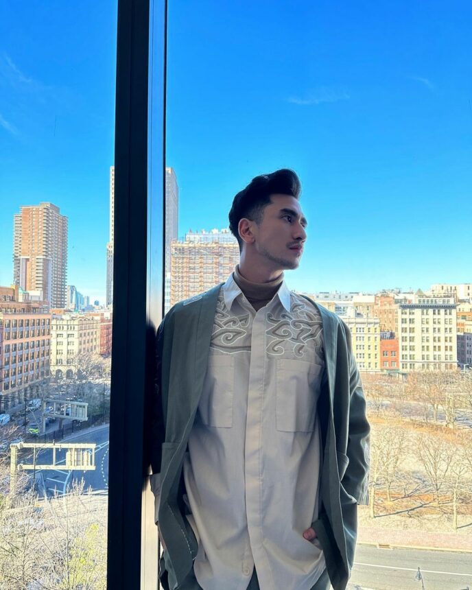 Sejak Terjun ke Politik, Verrel Bramasta Mulai Panjangkan Brewok 4 Lampiran Gambar