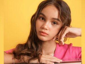 Cekricek.id, Berita Seleb dan Berita Artis – Intip Potret Anak Gadis Melaney Ricardo yang Super Cantik