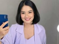 Cekricek.id – Titi Kamal membuat para penggemarnya heboh setelah membagikan potret dirinya dengan rambut pendek sebahu. Hal itu membuat netizen terkejut, karena artis cantik itu selama ini selalu mempertahankan surai panjangnya yang hitam dan lebat.