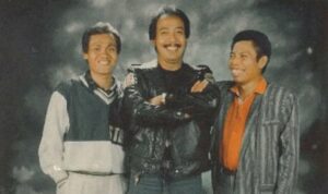 Cekricek.id – Mendiang Dono Warkop ramai diperbincangkan karena tugas skripsi yang dia kerjakan untuk memperoleh gelar sarjana dulu muncul ke permukaan. Judulnya yang dianggap sesuai dengan realita saat ini berhasil menyorot perhatian banyak orang untuk mengetahui lebih lanjut.