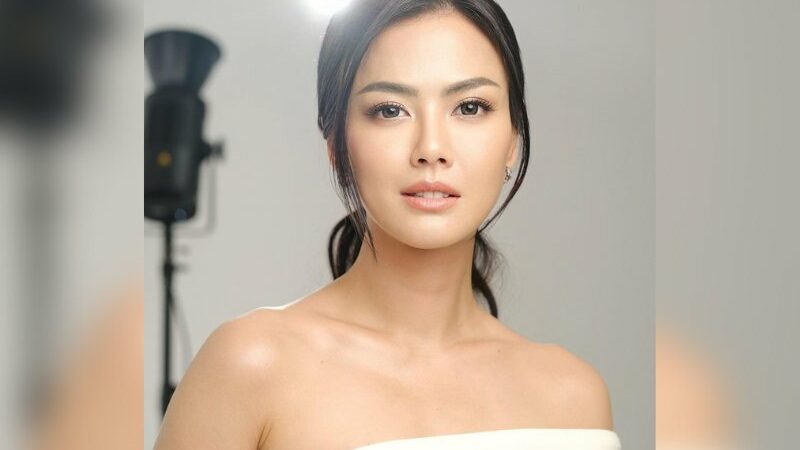 Cerkricek.id - Tampaknya banyak yang setuju Nita Gunawan disebut sebagai salah satu selebgram dengan paras yang sangat cantik. Hal itu terlihat dari komentar yang membanjiri salah satu unggahan terbaru di sosial media miliknya. Dia dianggap semakin memesona saat tampil flawless dan berbalut gaun putih yang terlihat senada dengan warna kulitnya.