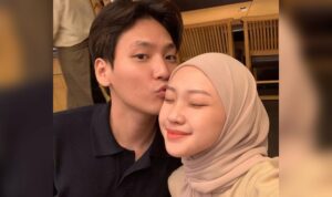 Cekricek.id, Berita Seleb dan Berita Artis – Julia Prastini atau yang akrab disapa Jule itu adalah seorang selebgram dan youtuber berparas cantik yang menikah dengan pria Korea Selatan. Kini keduanya sudah dikaruniai dua orang anak dengan jarak usia yang cukup dekat.