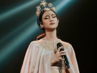 Cekricek.id, Berita Seleb dan Berita Artis – Intip Outfit Unik Keisya Levronka Saat Tampil di Atas Panggung, Coslay Jadi Dewi Matahari