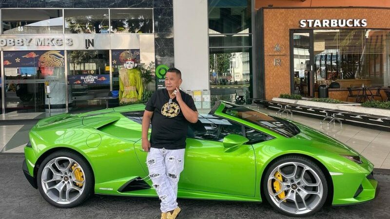 Cekricek.id, Berita Seleb dan Berita Artis - Walau Tajir Melintir Selera Makan Hotman Paris Tetap Sederhana