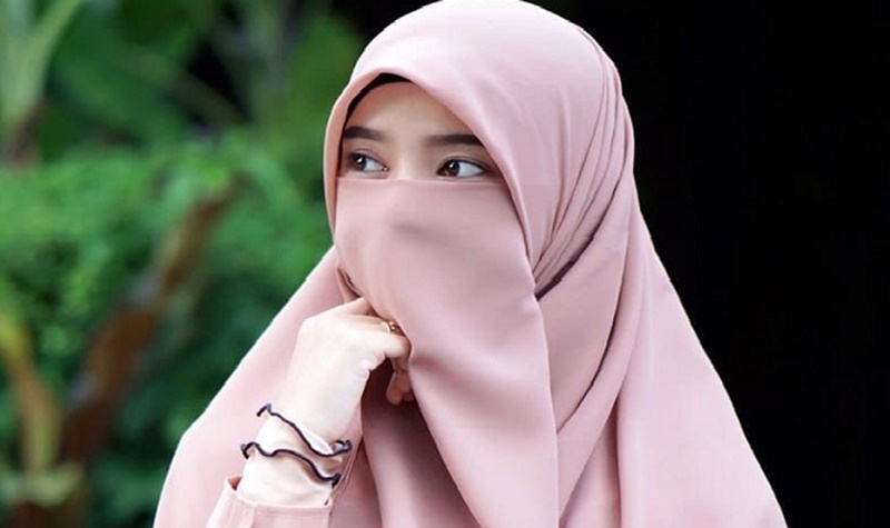 Wanita Bisa Masuk Surga dengan Melakukan 4 Hal Ini Saja Menurut Ustazah Oki Setiana Dewi 8 Lampiran Gambar