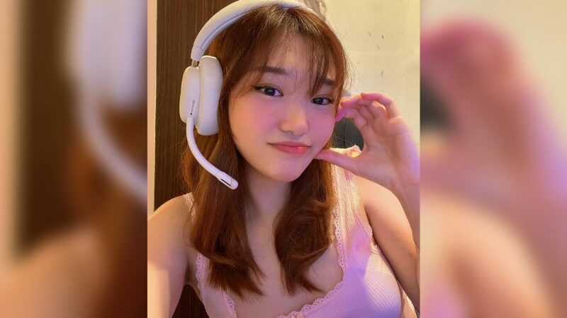 Terlalu Glowing, Ketiak Livy Renata Dianggap Lebih Cerah Dibanding Masa Depan