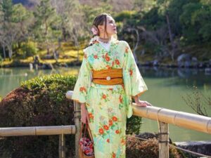 Cekricek.id, Berita Artis dan Berita Seleb - Luna Maya Akan Undang Semua Mantan Saat Menikah