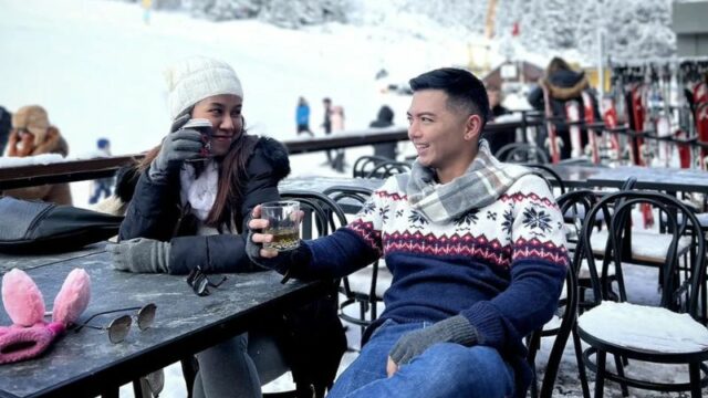 Cekricek.id - Aktor serta penyanyi tampan Nicky Tirta tak bisa menyembunyikan ekspresi kagetnya, mendengar pernyataan Dody Soedrajat