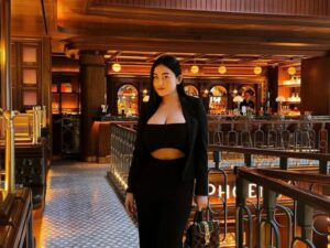 Cekricek.id - Selama ini sosok Pamela Safitri dikenal sebagai artis yang sering berpenampilan seksi. Kini mengaku sebagai orang tertutup