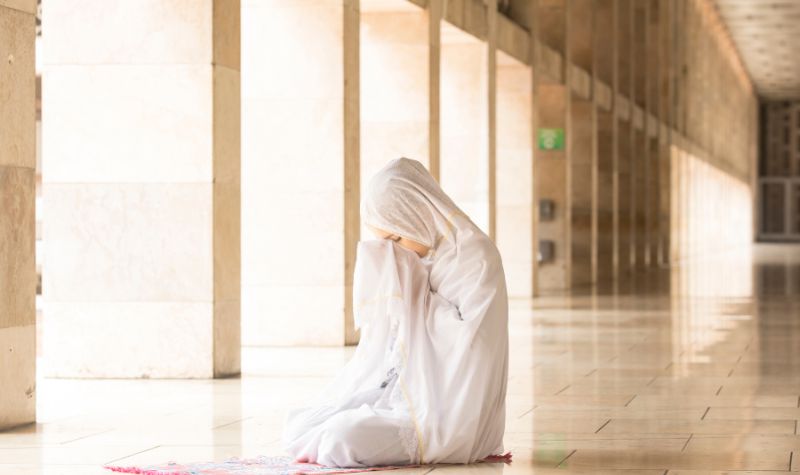 Pilih-pilih Masjid Untuk Salat Berjamaah, Apakah Berdosa? 2 Lampiran Gambar
