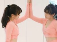 Cekricek.id - Sosok artis cantik Shandy Aulia malah dipuji tampak 10 tahun lebih muda di pertambahan usianya yang semakin tinggi