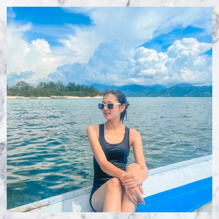 Intip Kecantikan Zoe Abbas Jackson yang Dinilai Mirip Irish Bella 8 Zoe Abbas Jackson yang Dinilai Mirip Irish Bella