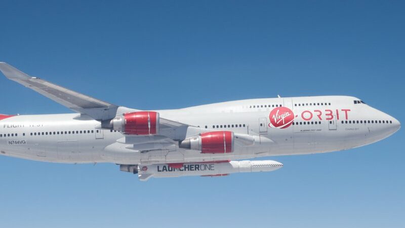 Cekricek.id - Terbelit Masalah Keuangan, Perusahaan Peluncur Satelit Virgin Orbit Terpaksa Hentikan Operasi dan Rumahkan Karyawan