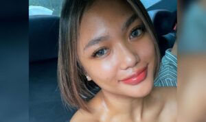 Cekricek.id, Berita Seleb dan Berita Artis – Marion Jola berhasil menantang dirinya untuk tampil percaya diri di depan umum meski tak memakai make up. Wajah polosnya yang tak dirias memperlihatkan jerawat dan noda bekas bintik merah tersebut. Namun, bukannya insecure dia justru merasa sangat nyaman dengan penampilan itu.