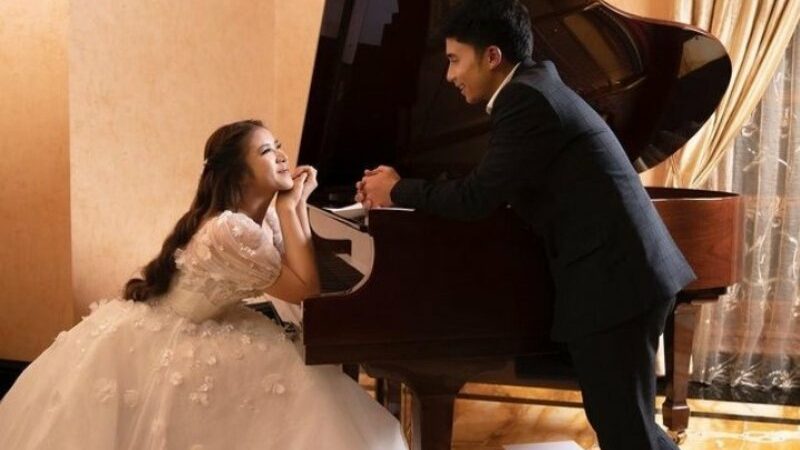 Cekricek.id, Berita Seleb dan Berita Artis – Manajer Tiara Andini memberikan kondisi terbaru dari artisnya setelah mengetahui skandal yang menimpa kekasihnya, Alshad Ahmad. Pria pecinta binatang itu dituding telah menghamili mantan pacarnya bahkan sempat menikah selama dua bulan.