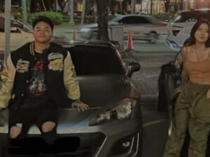 Cekricek.id, Berita Seleb dan Berita Artis – Reza Arap baru-baru ini dikabarkan sedang menjalin kedetakatan dengan Rachel Florencia. Dia adalah seorang selebgram berparas cantik dengan wajah Cindo yang khas. Keduanya digosipkan lagi dekat setelah melihat unggahan di media sosial mantan suami Wendy Walters beberapa waktu lalu.