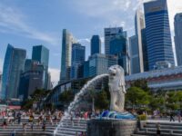 Cekricek.id, Berita Viral - Sebelum menghilang pada pertengahan Februari lalu, Bao Fan, salah seorang bankir investasi paling terkenal di Cina, dikabarkan sedang mencari tempat yang aman untuk menyimpan kekayaannya.