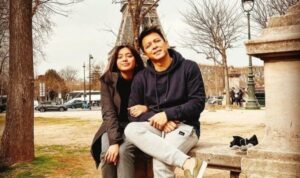 Cekricek.id, Berita Seleb dan Berita Artis – Alleia, anak semata wayang Ariel Noah memang sering membuat publik penasaran. Sebagai putri dari penyanyi terkenal yang digilai banyak wanita semasa mudanya, tentu saja dia pun berkesempatan untuk disorot juga.