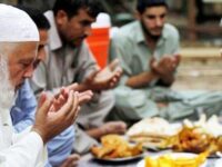 Bagi kamu yang masih bingung untuk membuka bisnis apa di bulan Ramadhan? Yuk intip 4 ide bisnis yang cukup menjajikan di bulan Ramadhan.