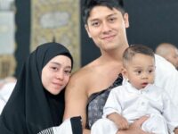 Cekricek.id, Berita Artis dan Berita Seleb - Kini blak-blakan Rizky Billar seolah menyatakan jika inilah sosok yang pernah ia banting, bukan Lesti