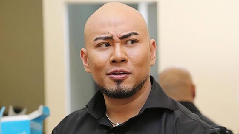 Deddy Corbuzier mengungkapkan bahwa dirinya pernah selingkuh dengan seorang wanita hanya untuk memenuhi hasratnya.