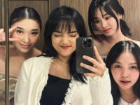 Cekricek.id, Berita Artis dan Berita Seleb - Belum lama ini, artis serta selebgram populer Fuji mengunggah berbagai foto cantiknya bareng geng ini
