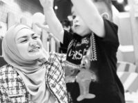 Cekricek.id, Berita Artis dan Berita Seleb - Sosok presenter Nathalie Holscher secara diam-diam kini sebar sebuah undangan, promosi atau nikah?