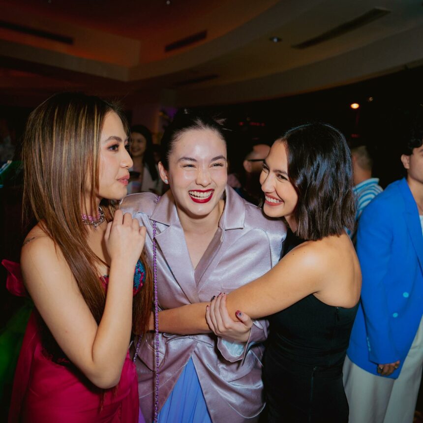 Cekricek.id, Berita Artis dan Berita Seleb -  Sama-sama Cantik, Netizen Susah Milih Antara Pevita Pearce, Chelsea Islan atau Adhisty Zara