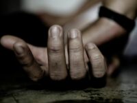 Cekricek.id, Berita Viral - Seorang ABG Sulteng alias Sulawesi Tenggara diperkosa oleh 11 orang pria. Hal ini telah terjadi berbulan-bulan