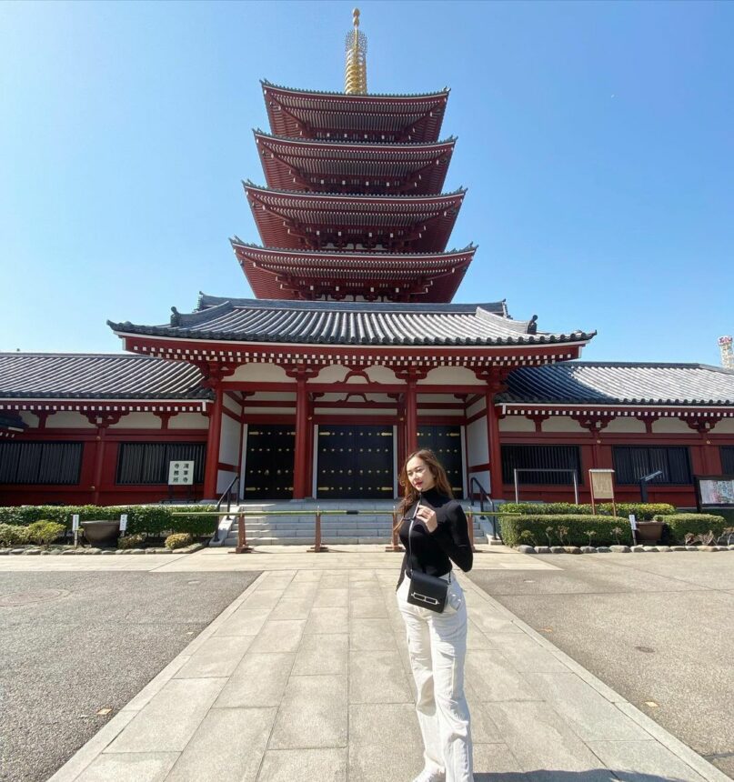 Intip Gaya Foto Aura Kasih Saat di Jepang yang Bikin Mimisan 6 Cekricek.id, Berita Artis dan Berita Seleb - Penyanyi cantik Aura Kasih sempat mengunggah berbagai fotonya saat berada di Jepang buat mimisan